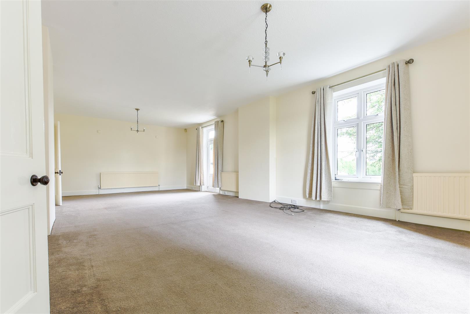 Property Image 978cb624-7f6a-404b-8543-551c9d98a97c