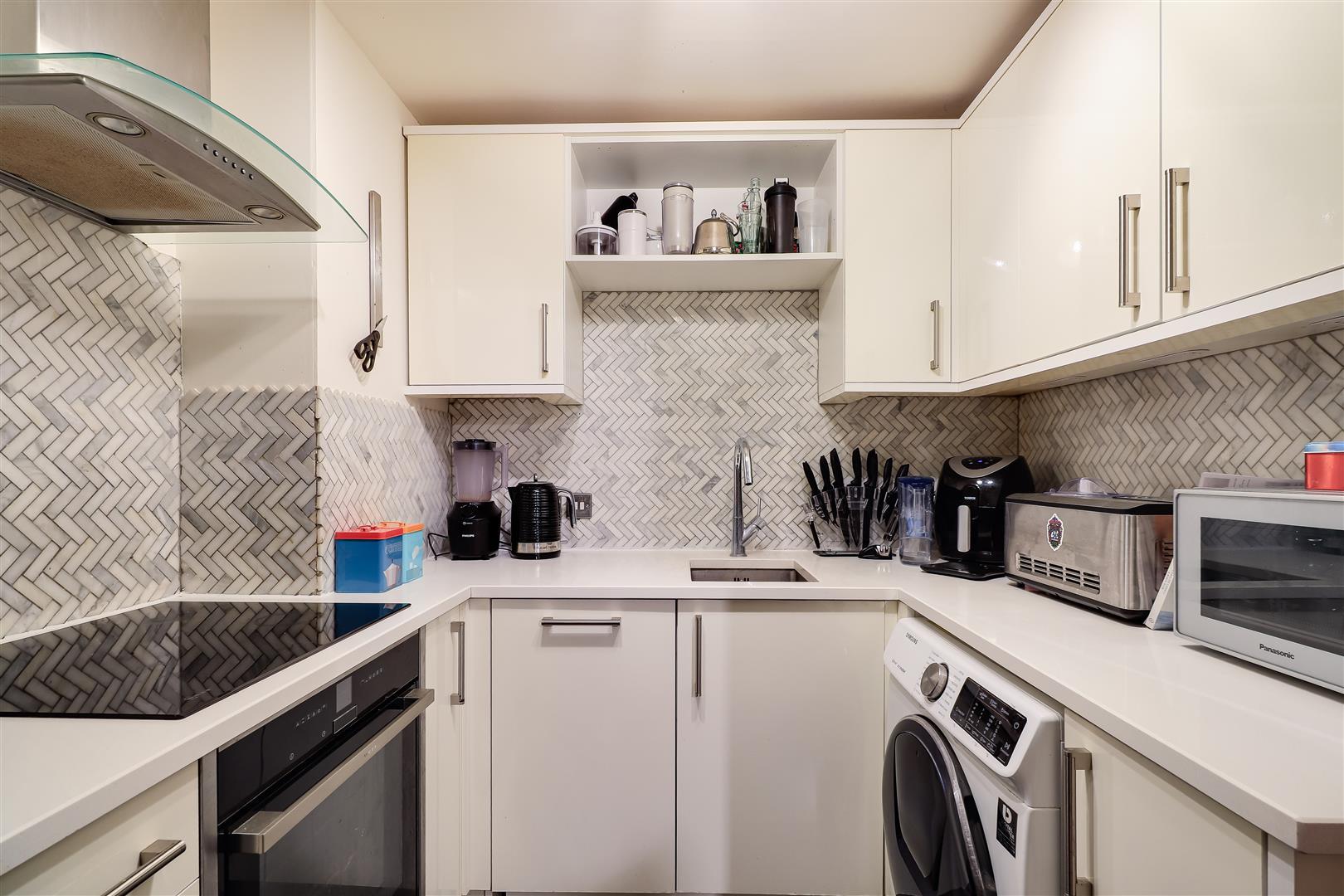 Property Image 9797efde-aa70-449e-b31c-d1c44e3dbbd7