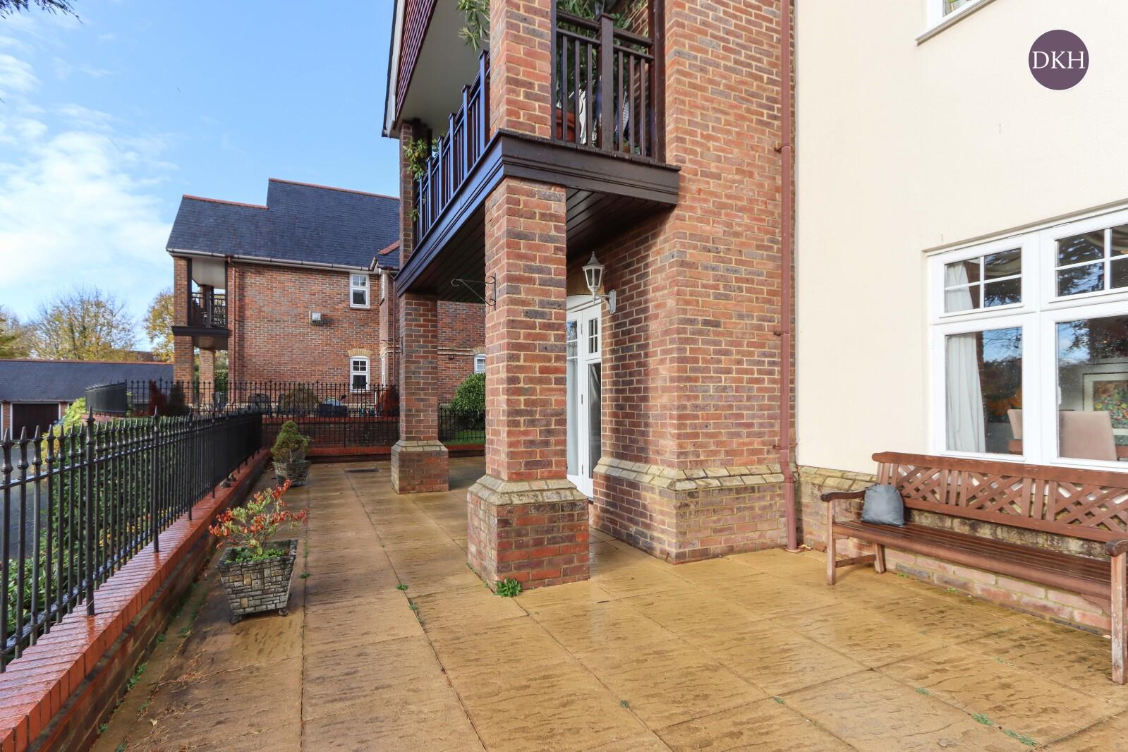 Property Image 979df1bf-401c-49c9-b9ac-e390f8d55677