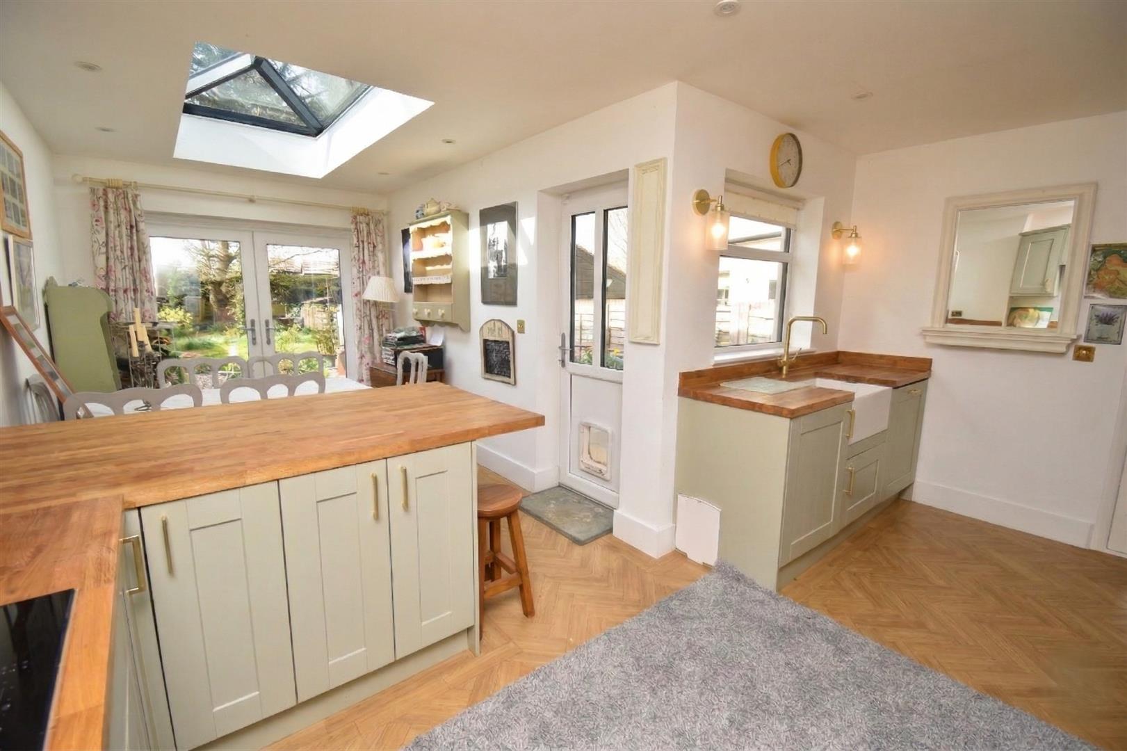 Property Image 97a0db95-1d08-4631-9d81-ae592424f437