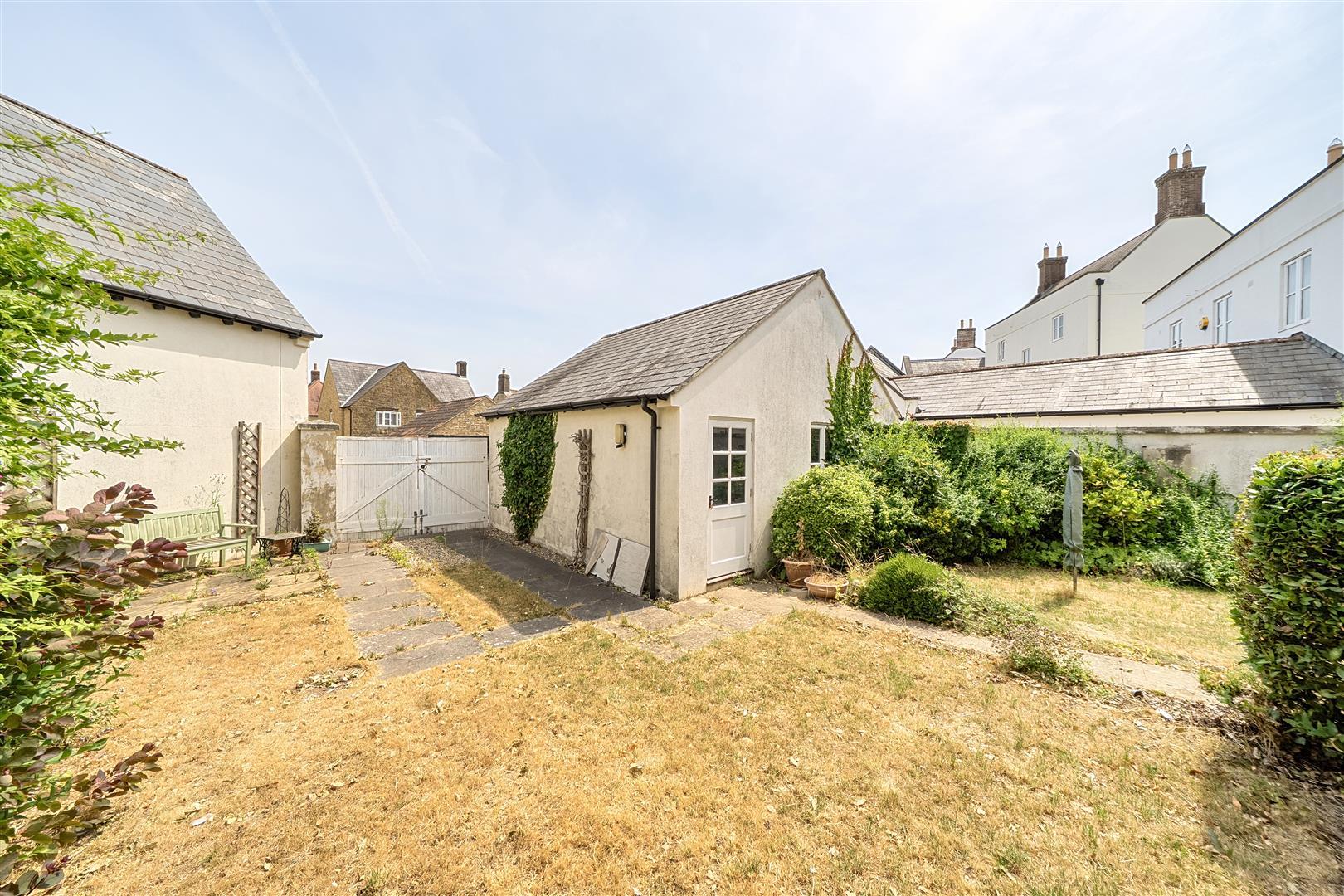 Property Image 97a76081-2bd2-490f-848b-3aa59b4be7af