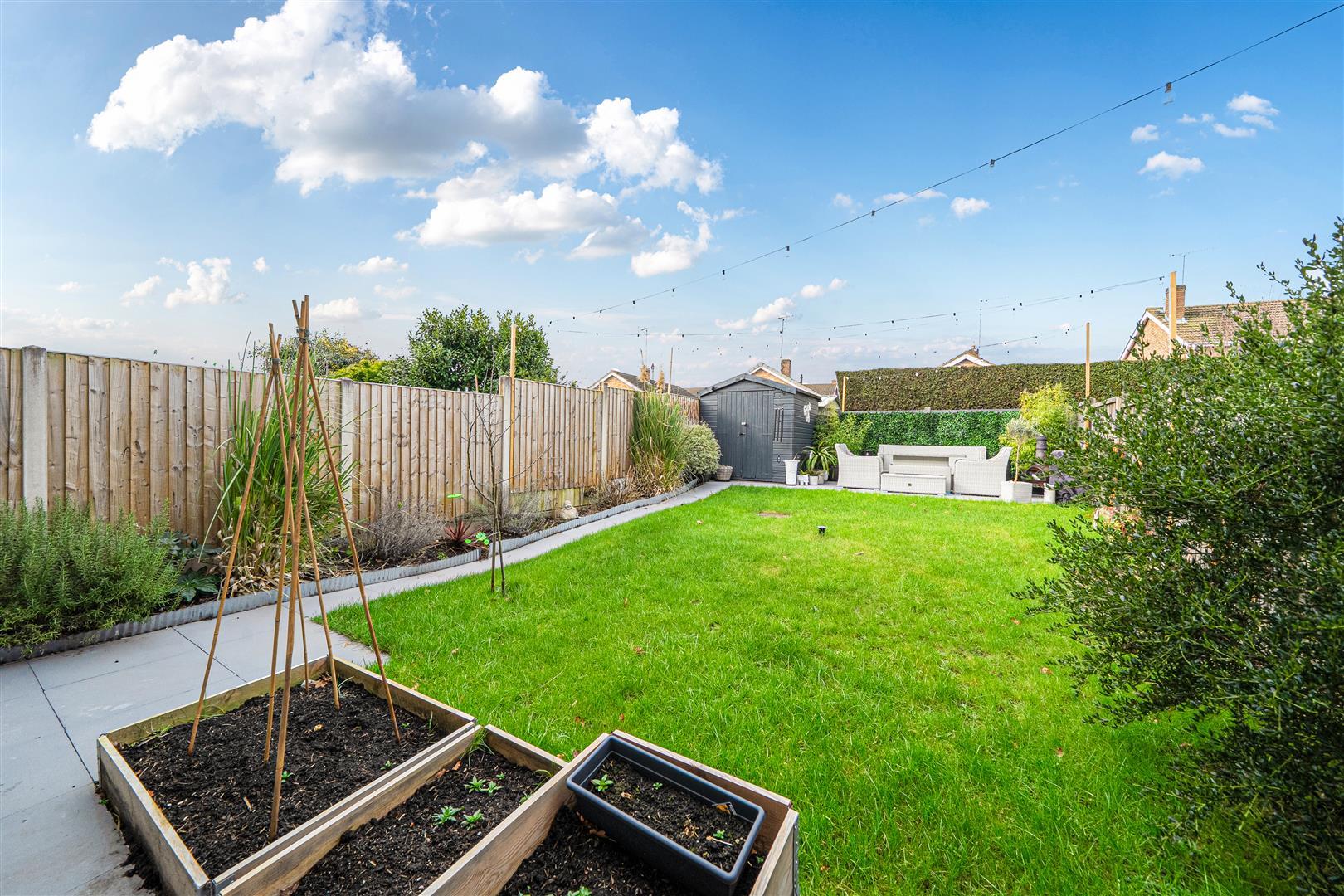 Property Image 97a861bb-533b-4d8e-9007-209f9a56d7bf