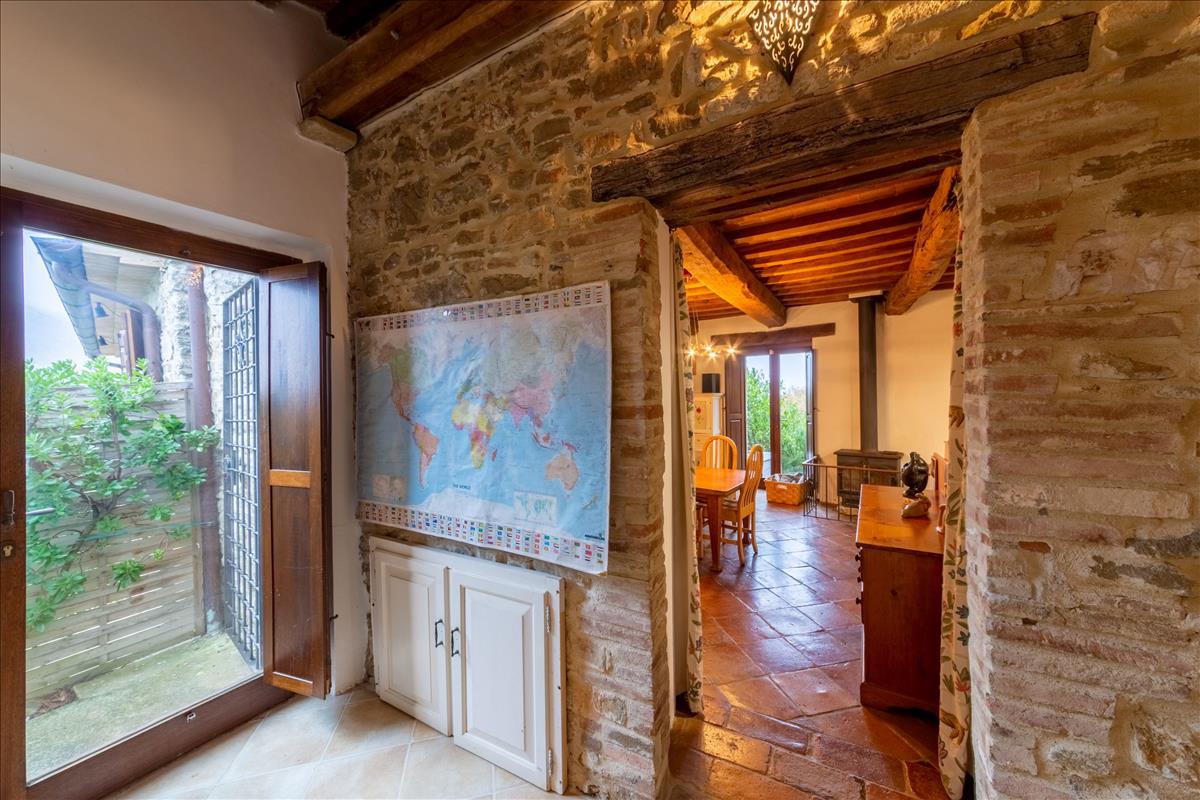 Property Image 97b41ee3-02d7-4e22-9df3-f3b19009582d
