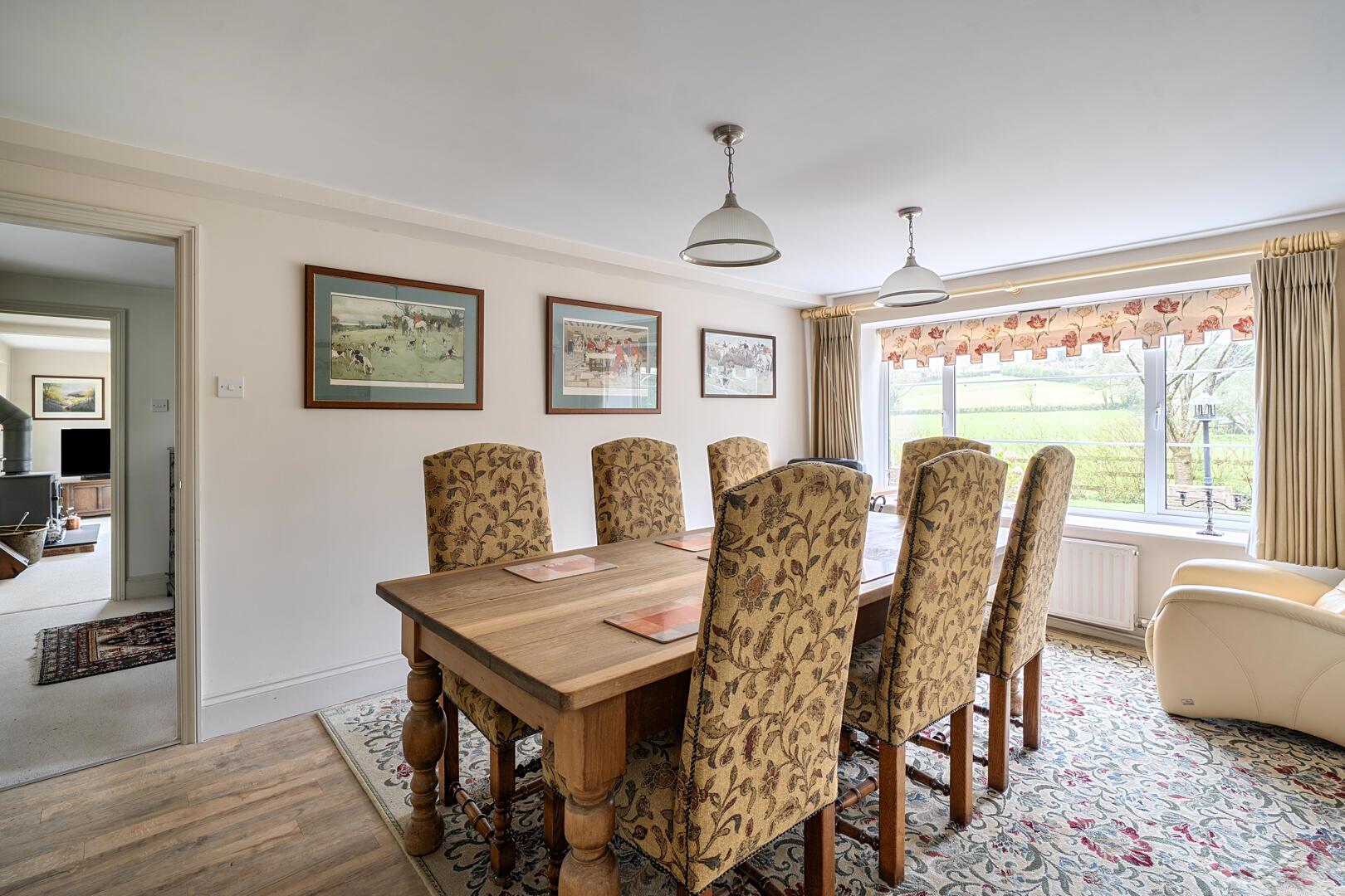 Property Image 97bdce5d-c528-48d2-a423-56984a111c02