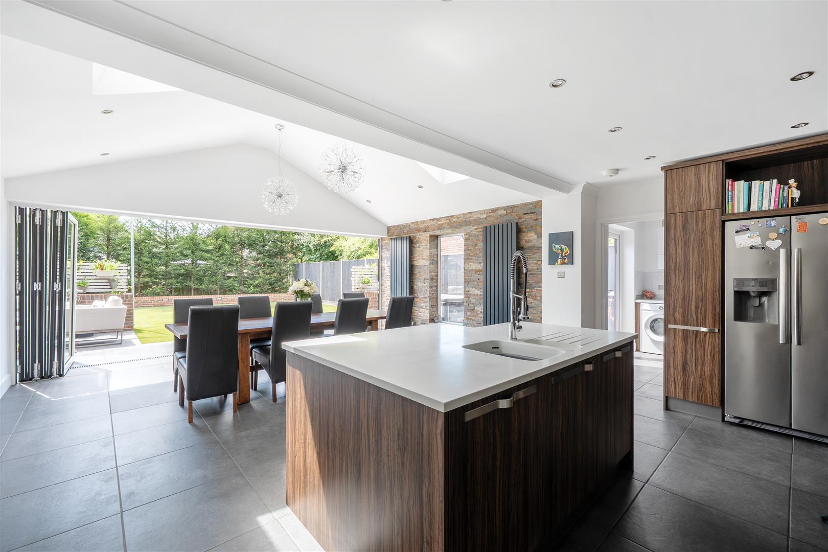 Property Image 97c10bb7-a79f-4f39-9ebf-3749189b4546