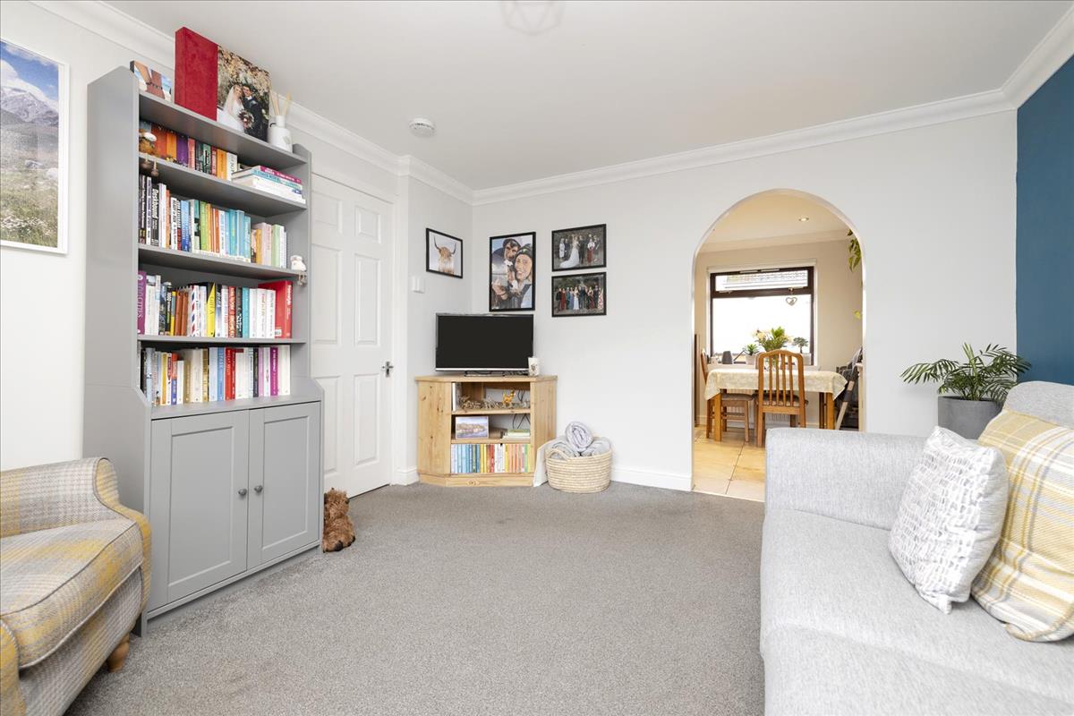 Property Image 97c828f3-a6c0-4e82-a8c5-876c745bf475