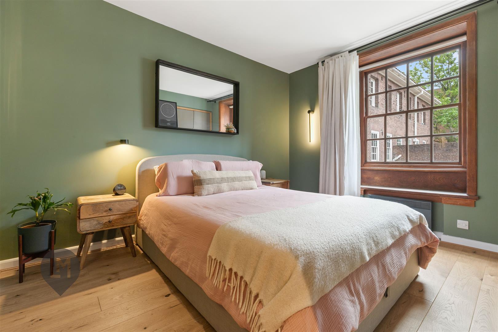 Property Image 97d5fb19-c68a-40b0-b89a-6ec2b7c29c04