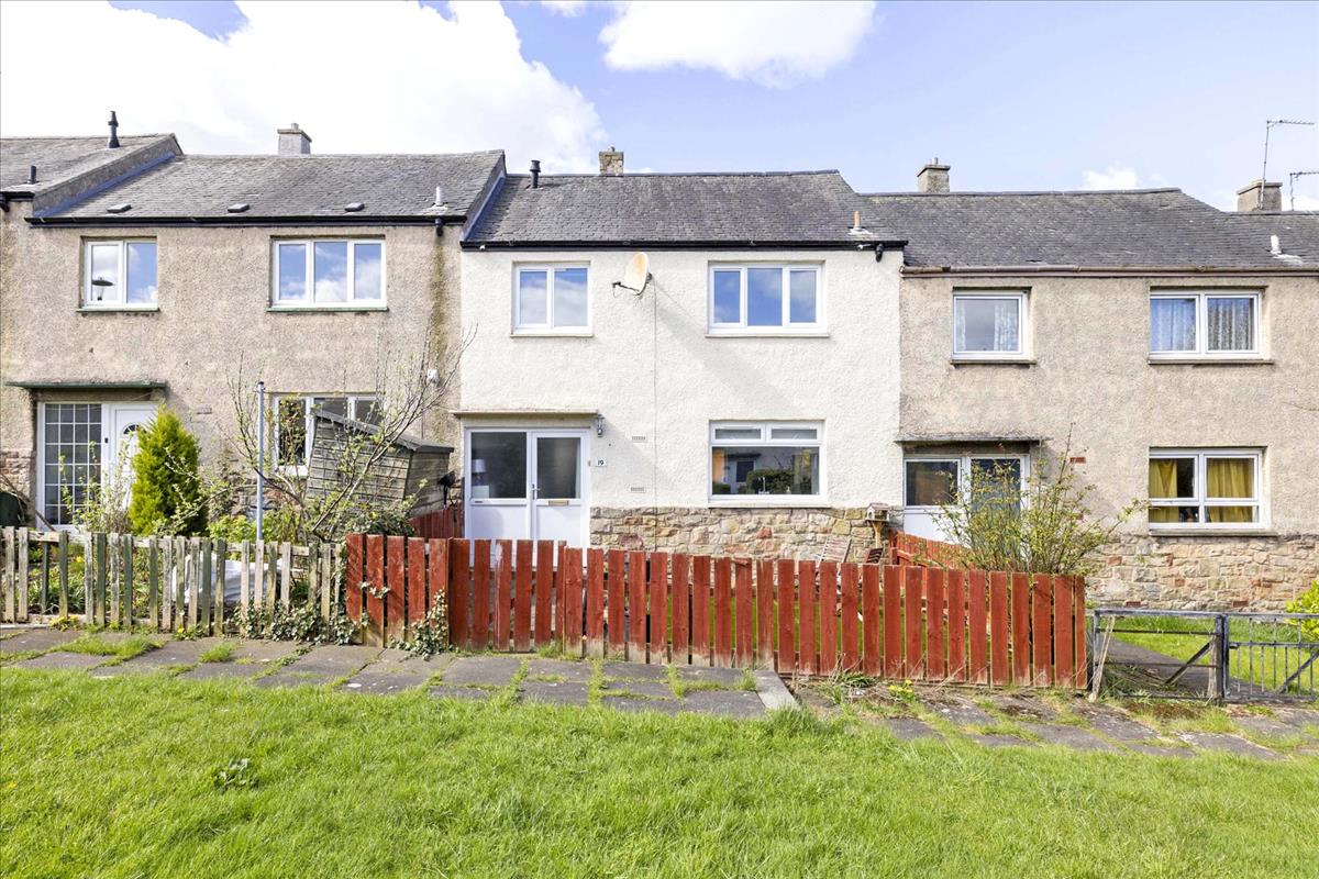 Property Image 97d84f15-f41d-45ba-9a48-58c41a6951f6