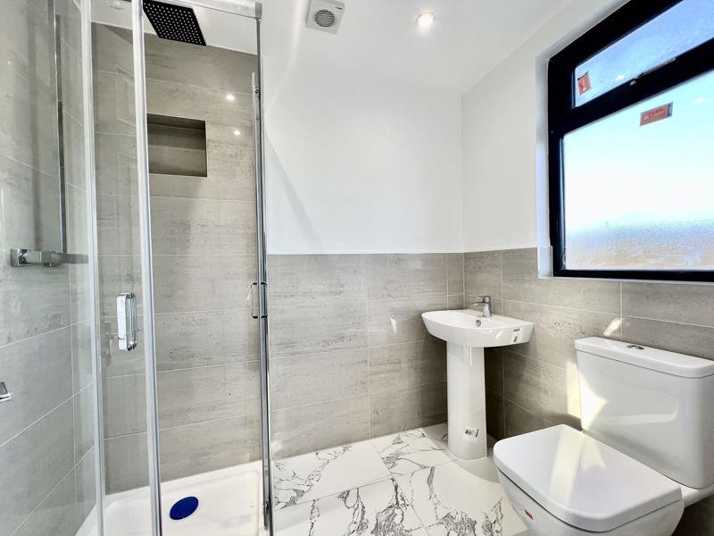 Property Image 97f168c5-af74-4ff9-9399-a6b75bef82f8