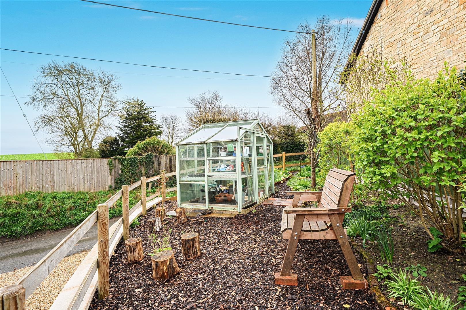 Property Image 97f791e7-d2e9-4f04-80a7-99860141b463