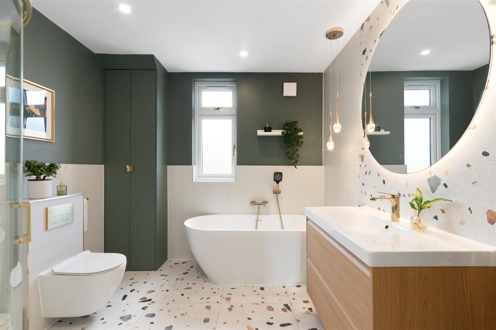 Property Image 98047ba6-d5e9-4e0c-a560-1c19ff6f0b70