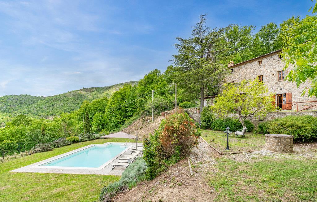 Property Image 98084817-3bd2-4d8a-b7ff-f196f5dbf642