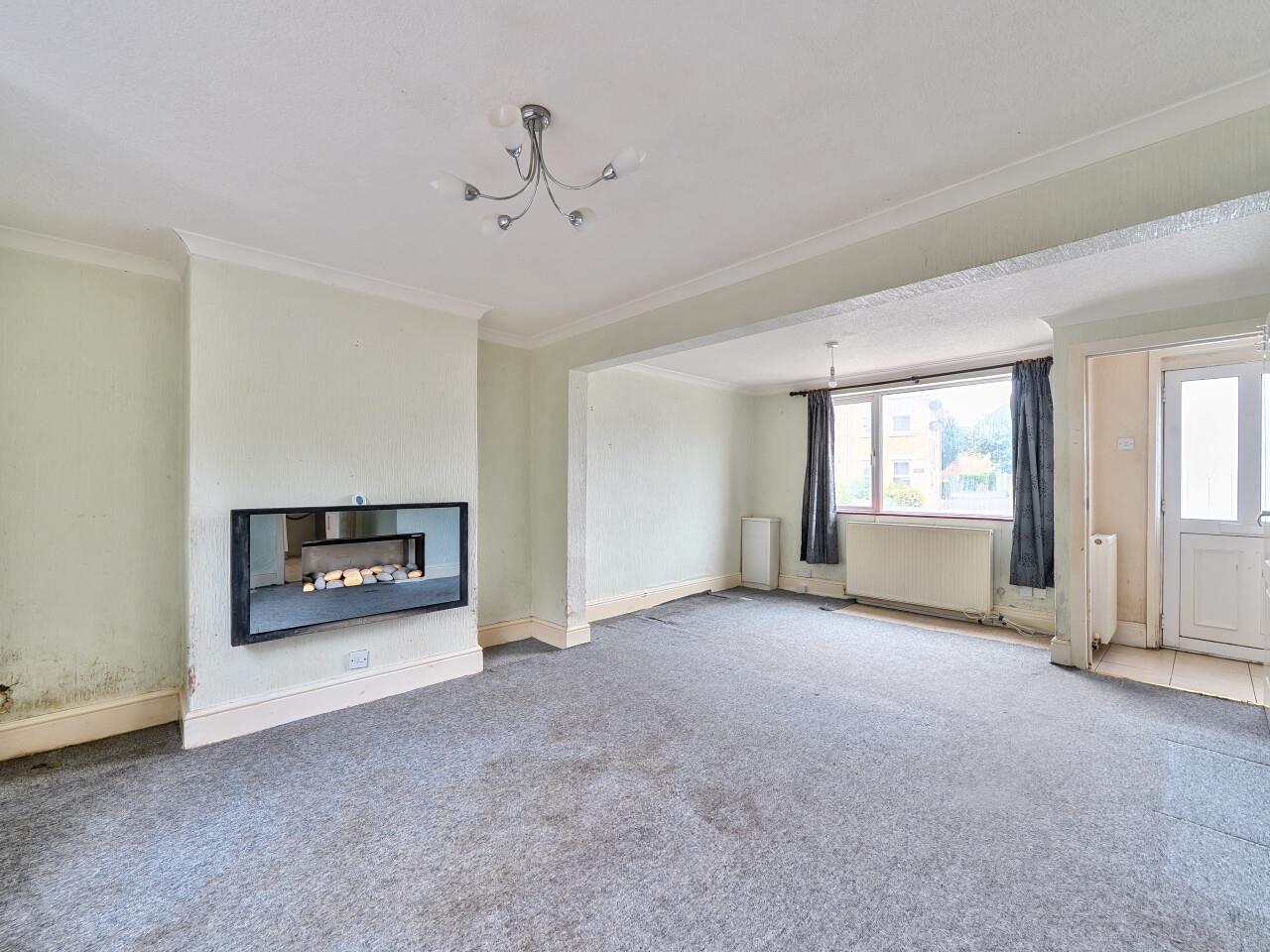 Property Image 980fd892-eb4e-4bf8-8fe1-1731bf987051