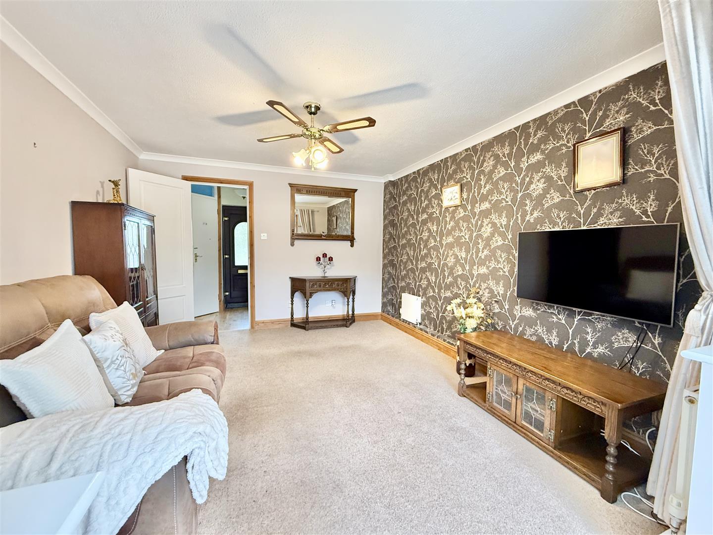 Property Image 981643f8-0e25-46eb-b601-6384bef13b29