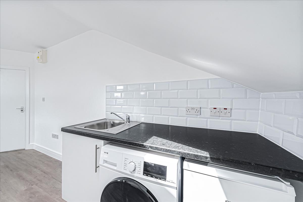 Property Image 98209325-fed3-48d8-b766-9cf35f331949