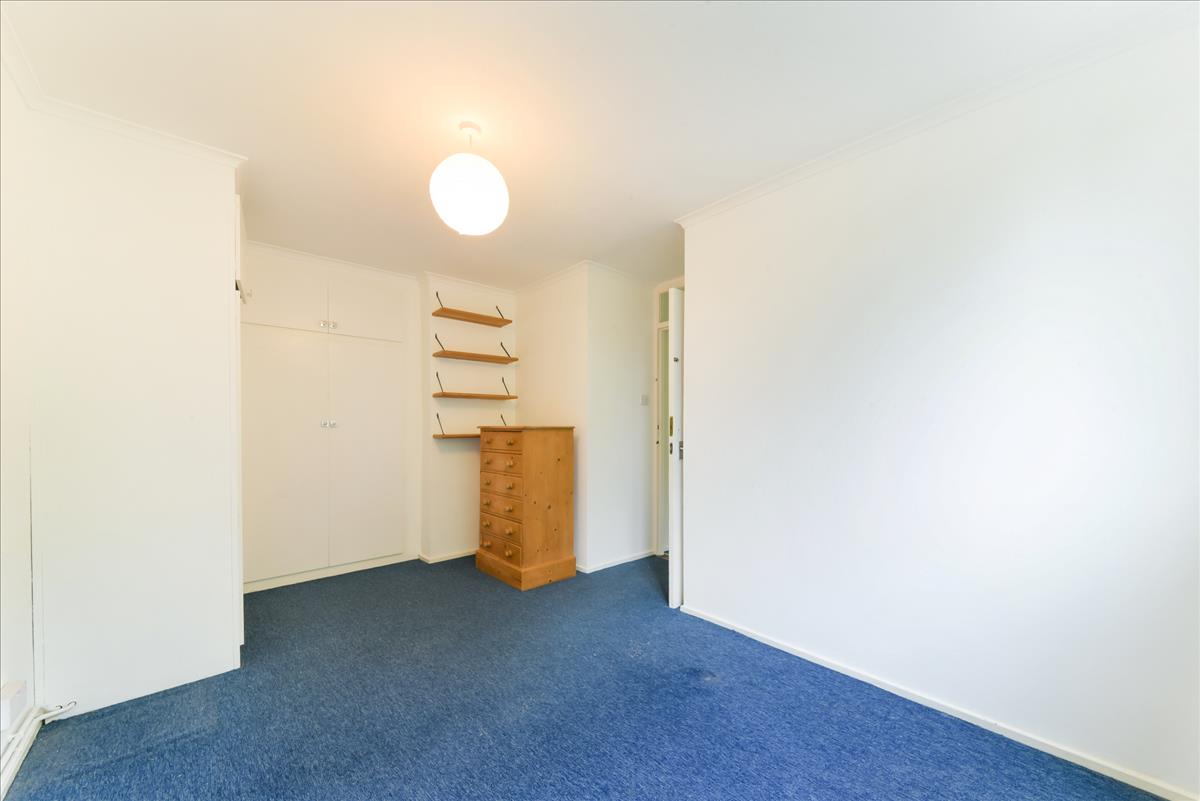 Property Image 982f9f5e-f75e-4414-addd-0bb0d4c6359a