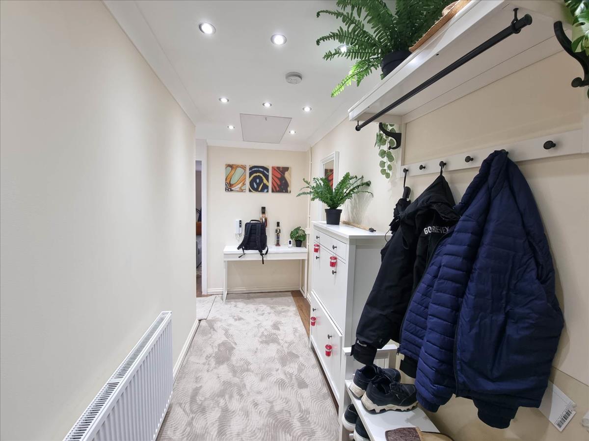 Property Image 9832b38a-4942-4d8a-bd91-1b243ee8ca6b