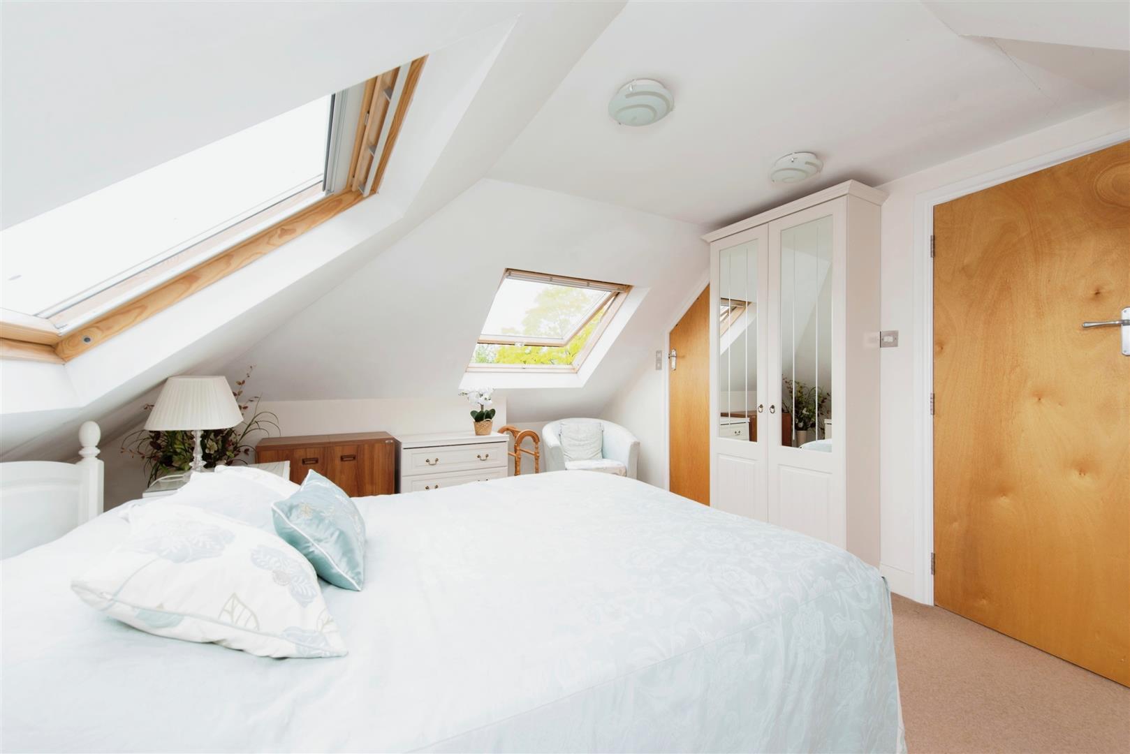 Property Image 983402cf-2ac0-41e2-9c58-94e57eb0e120