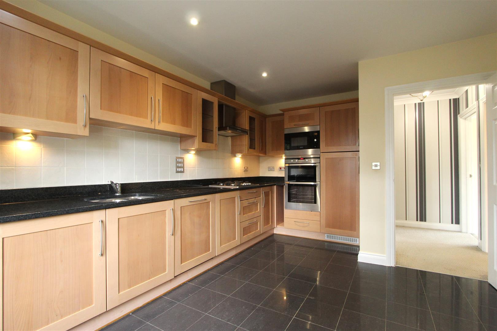 Property Image 984925dc-bec3-450a-9de5-1c3d59da5eaa