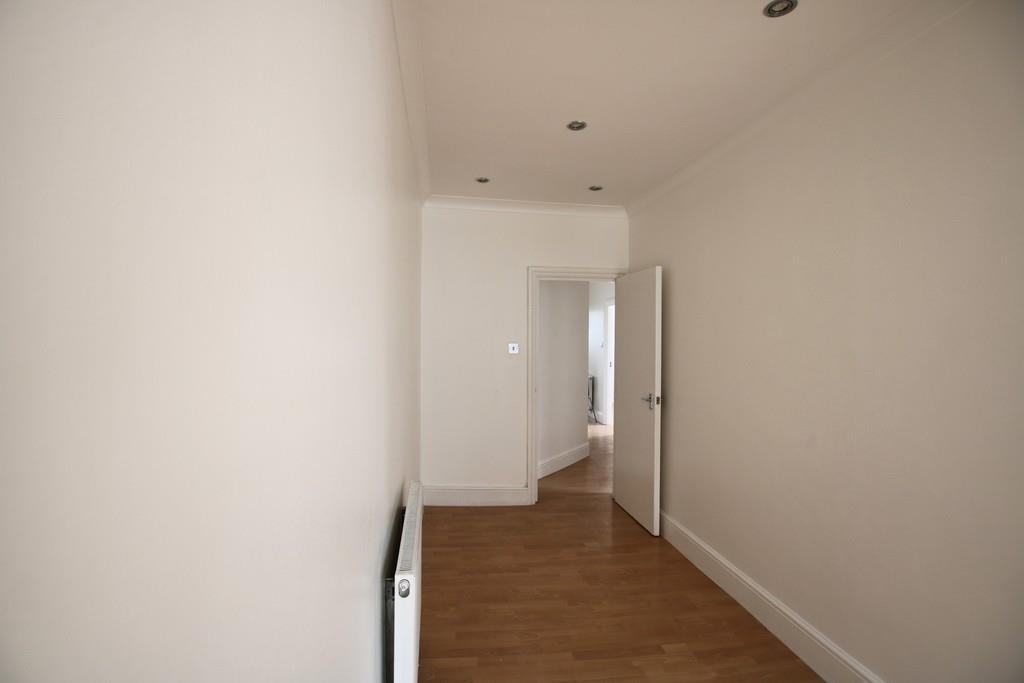 Property Image 984a3dc5-3f7e-4eb1-850a-59b1456a751c