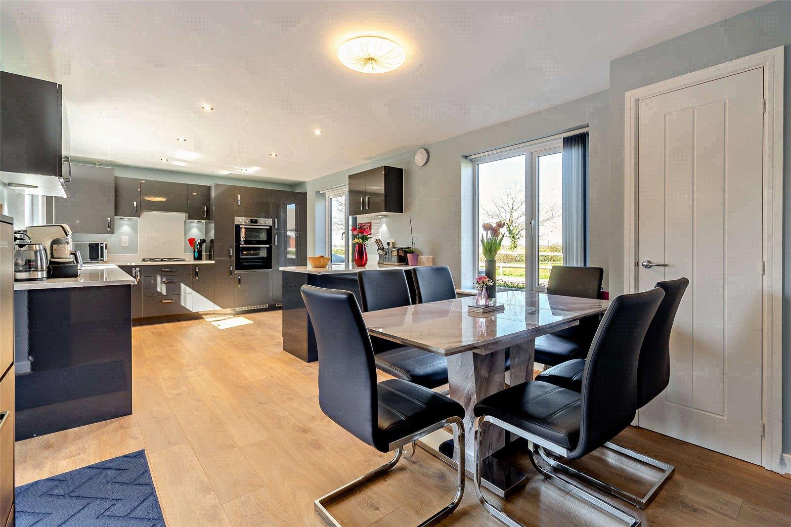 Property Image 985735f3-ed3b-418a-bc08-4c31f9ce4e3d