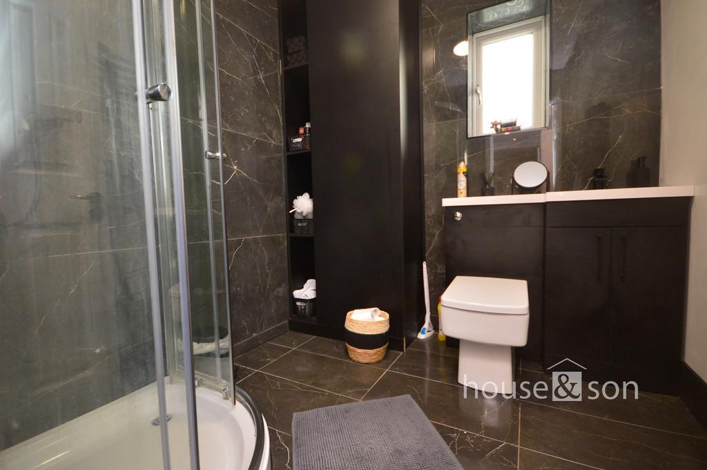 Property Image 98573afb-f96b-40fa-843d-38649b08e105