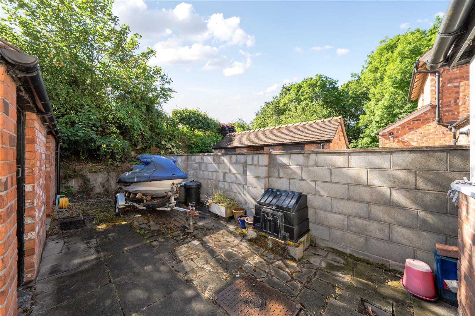 Property Image 985810f1-c705-4f2f-a73a-0512ddacf022