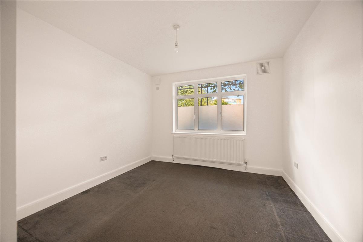 Property Image 9859abc6-497d-4210-9d26-ecfebb47c530