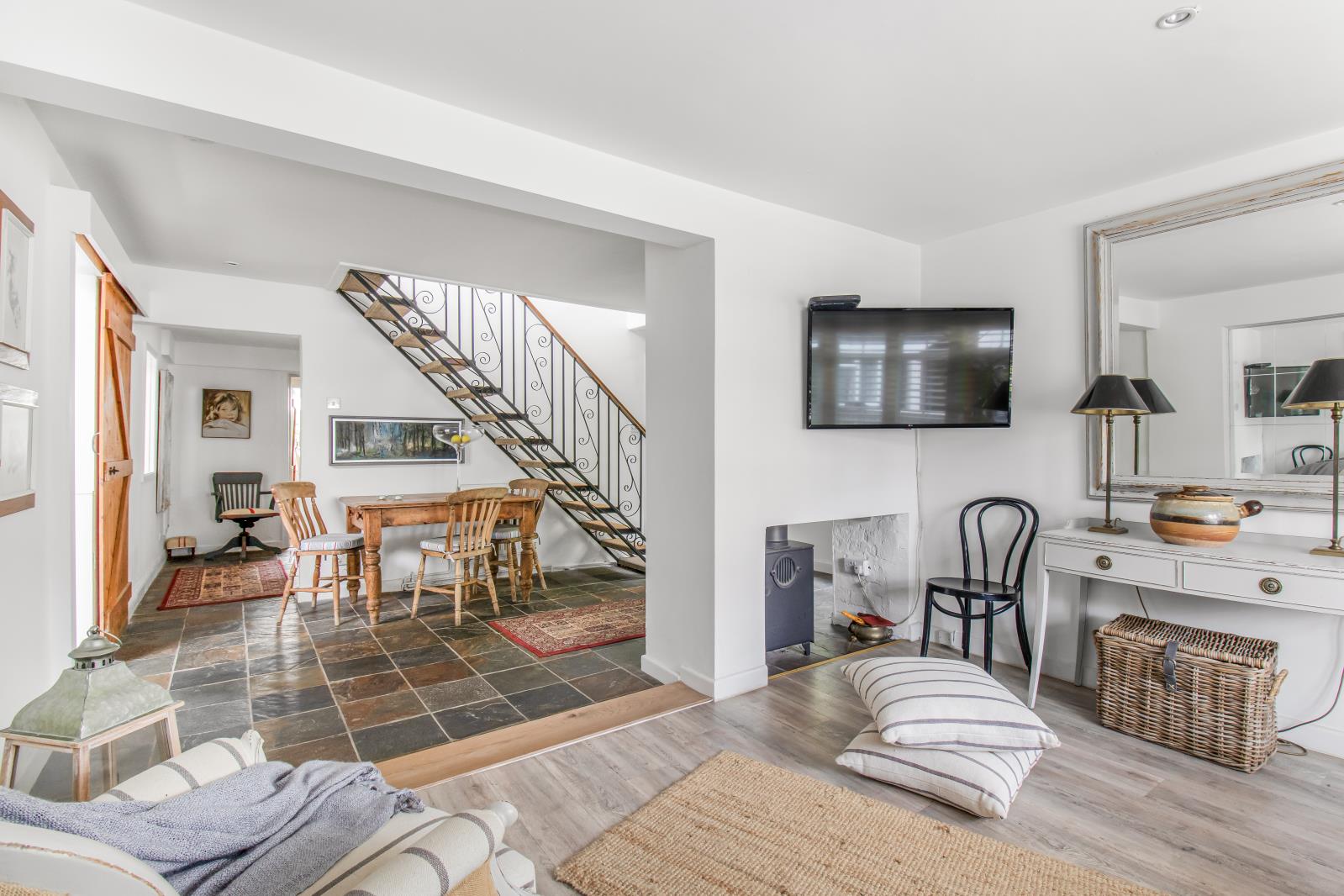 Property Image 985ab0b4-a125-447c-9691-7b1b03fb6419