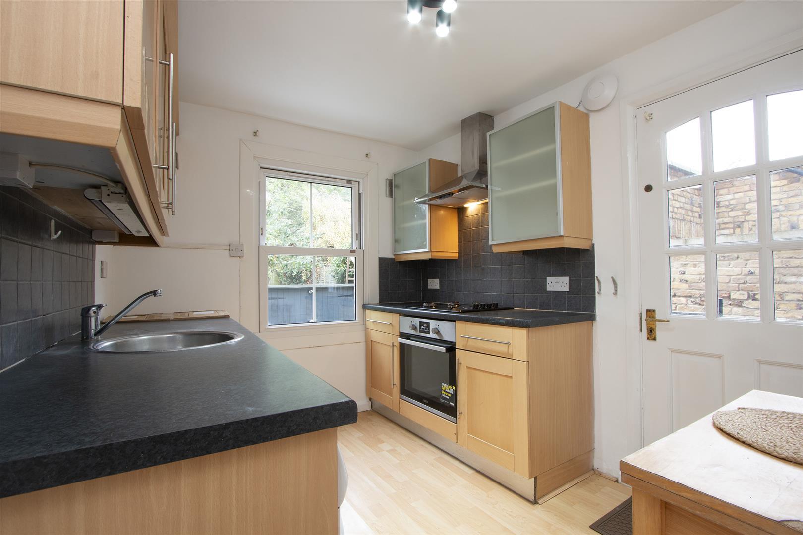 Property Image 985fa29b-30fe-476d-af98-3a5406e826ec
