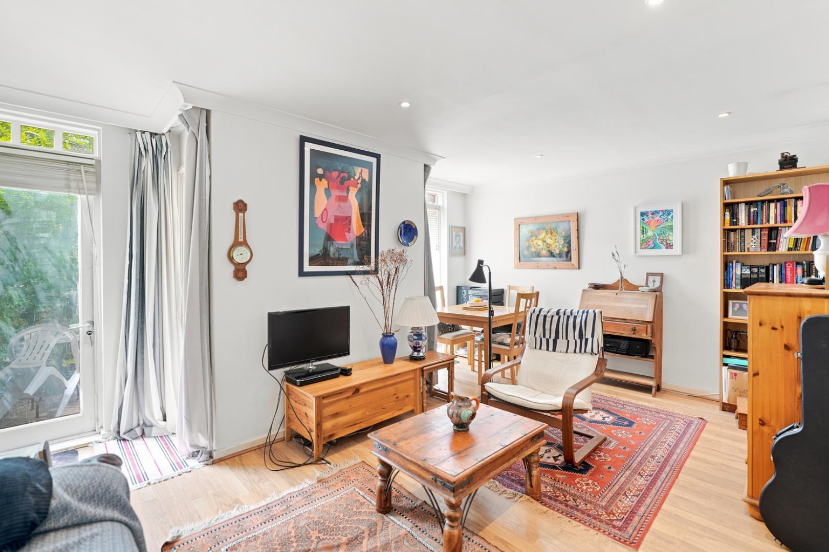 Property Image 985fead5-cc29-427c-b807-714004bf51df