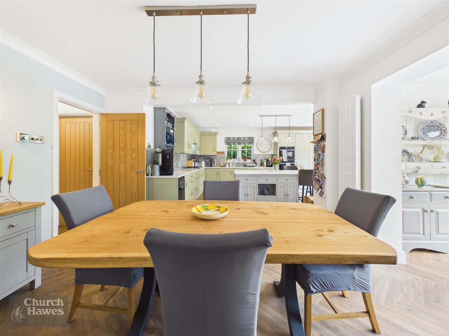 Property Image 986015e0-dff4-409e-983d-586560c14dc8