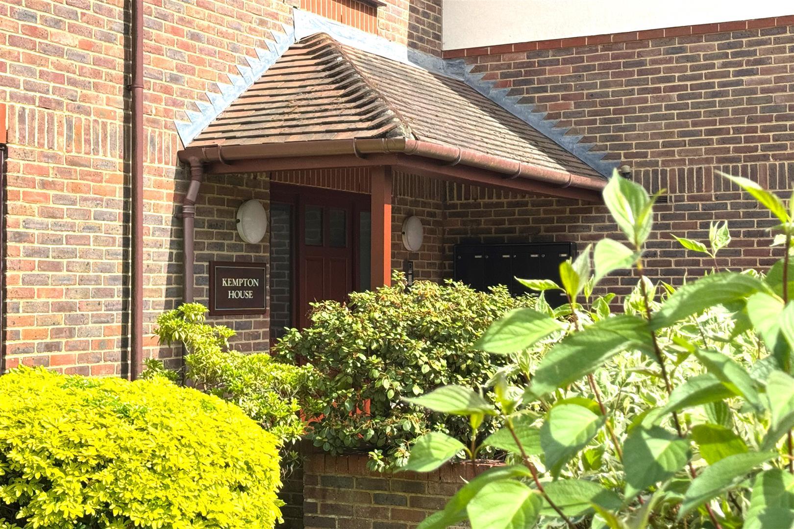 Property Image 98608f23-2663-4b38-97d5-eeac986abac4