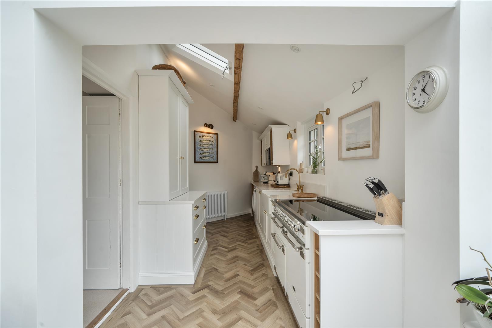 Property Image 9864a271-3e17-45c8-9e2f-a057b752e71d