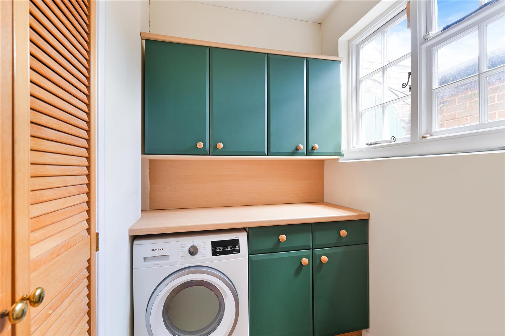 Property Image 9866a096-ed36-4bb6-8b76-ef9d0af6cb25