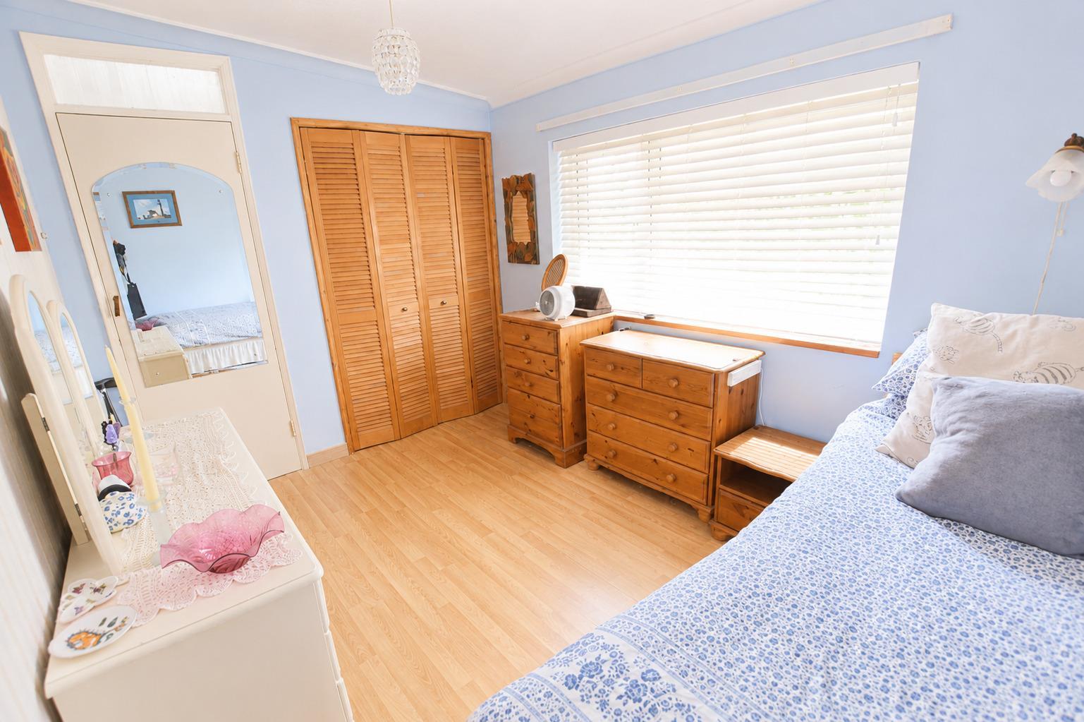 Property Image 9871c6a5-05c7-4ccd-a43f-8c433b915d57