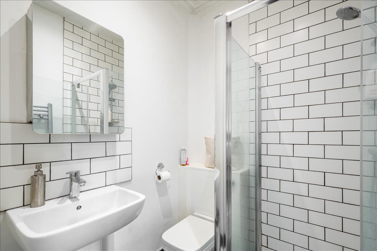 Property Image 9872b636-0cd5-487f-8146-6d034d3734e6