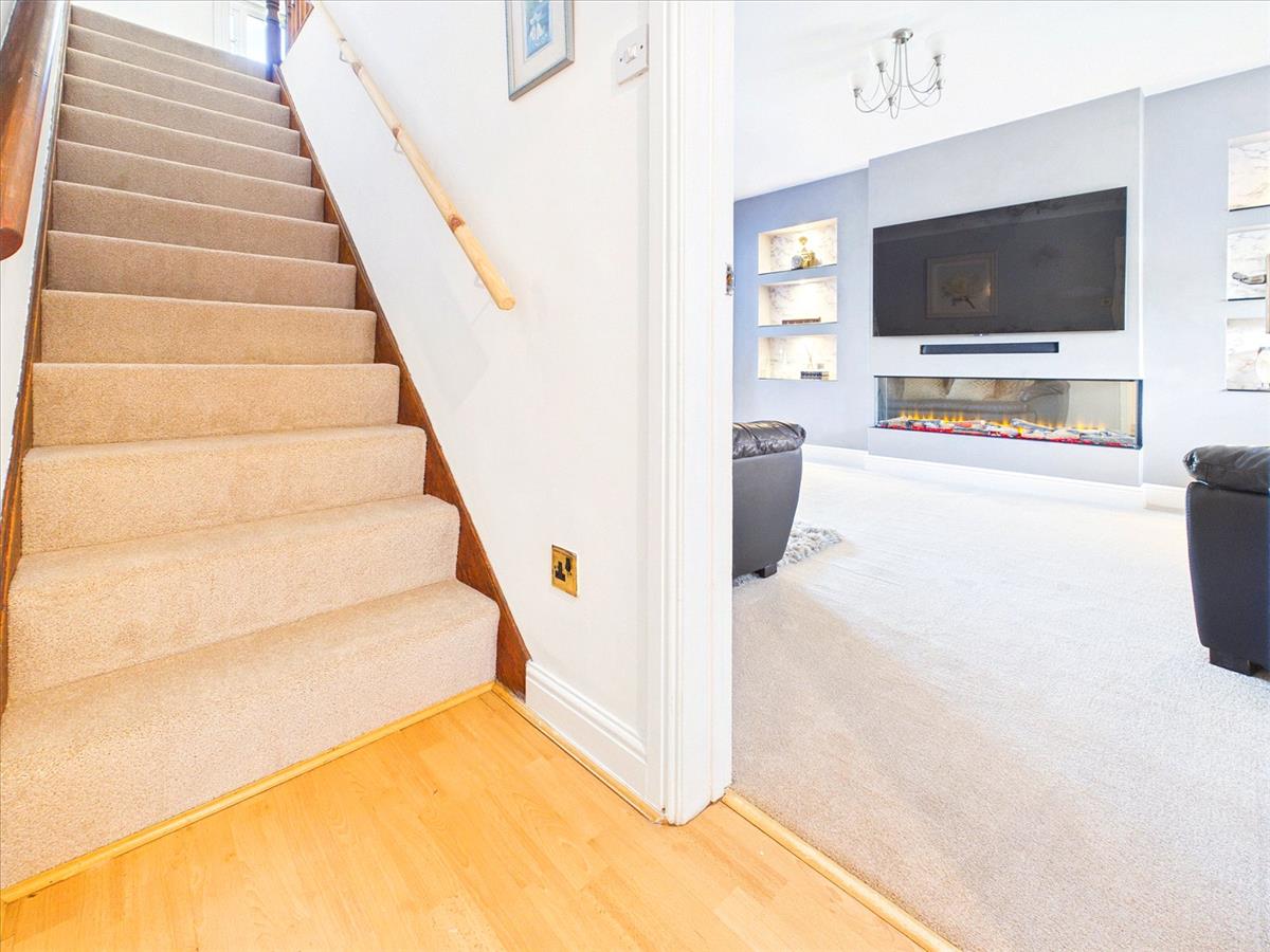 Property Image 987585a0-6576-4158-b115-6faaf19ab395