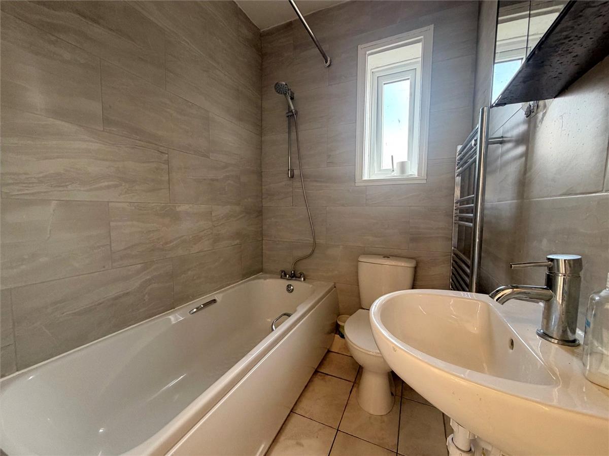 Property Image 9877fffe-9073-4b07-a6e7-242b90a9ab06