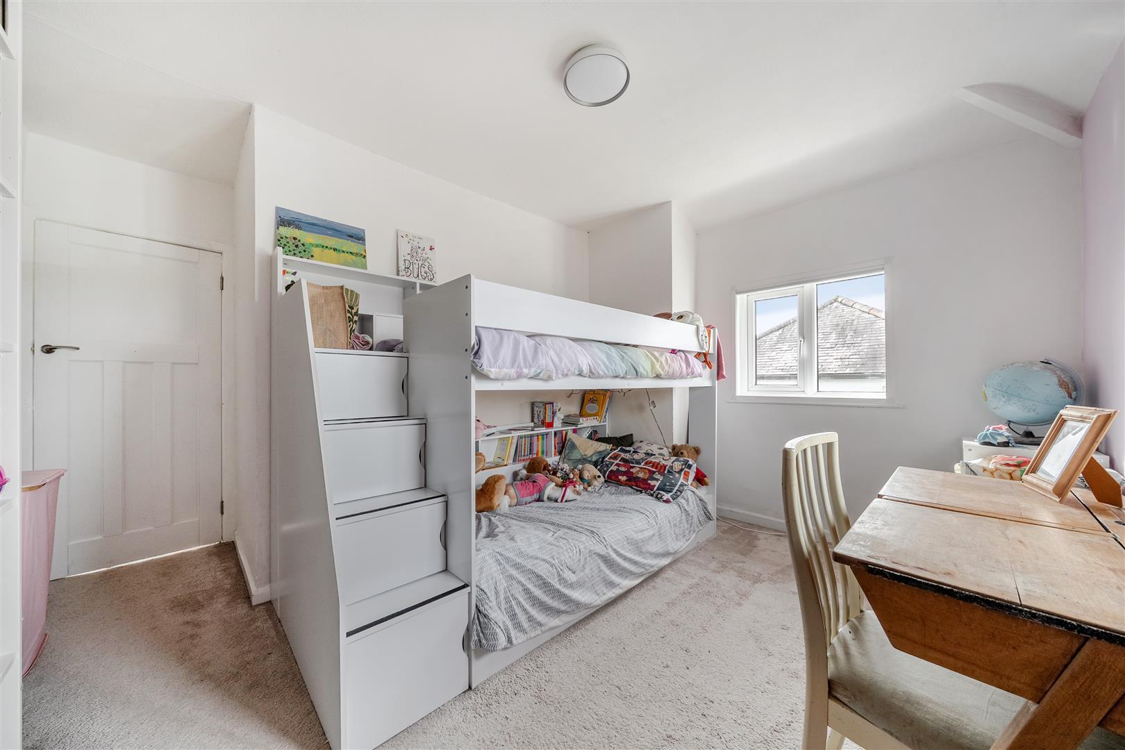 Property Image 98823b9f-c975-41af-a18d-52e4bb4dbc00