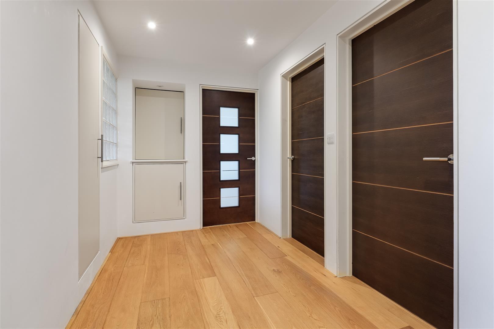 Property Image 9882a5fa-c509-4896-a8aa-551f9431031a
