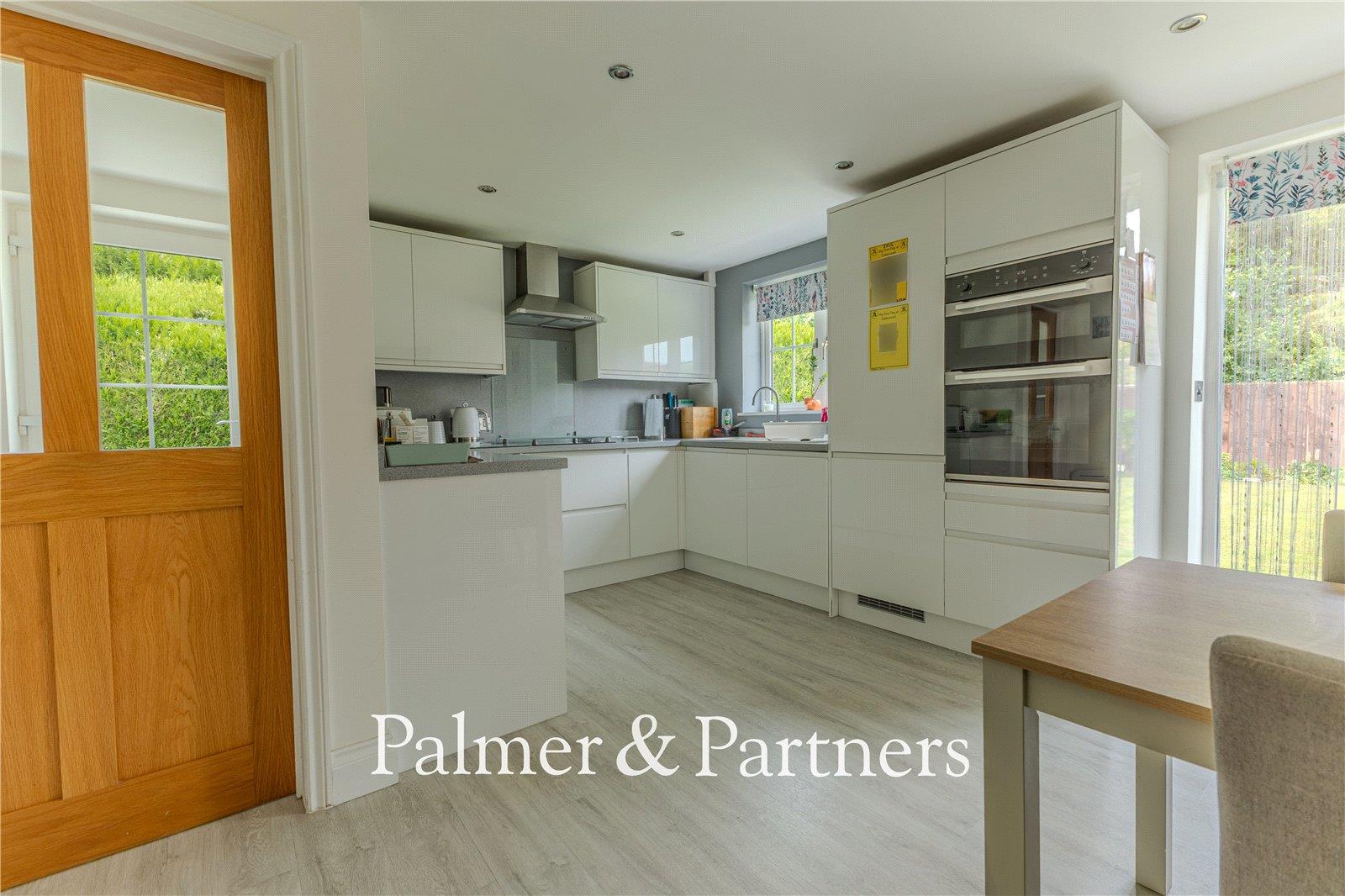 Property Image 9884c03e-5a0e-4140-ab78-918fcce9147d
