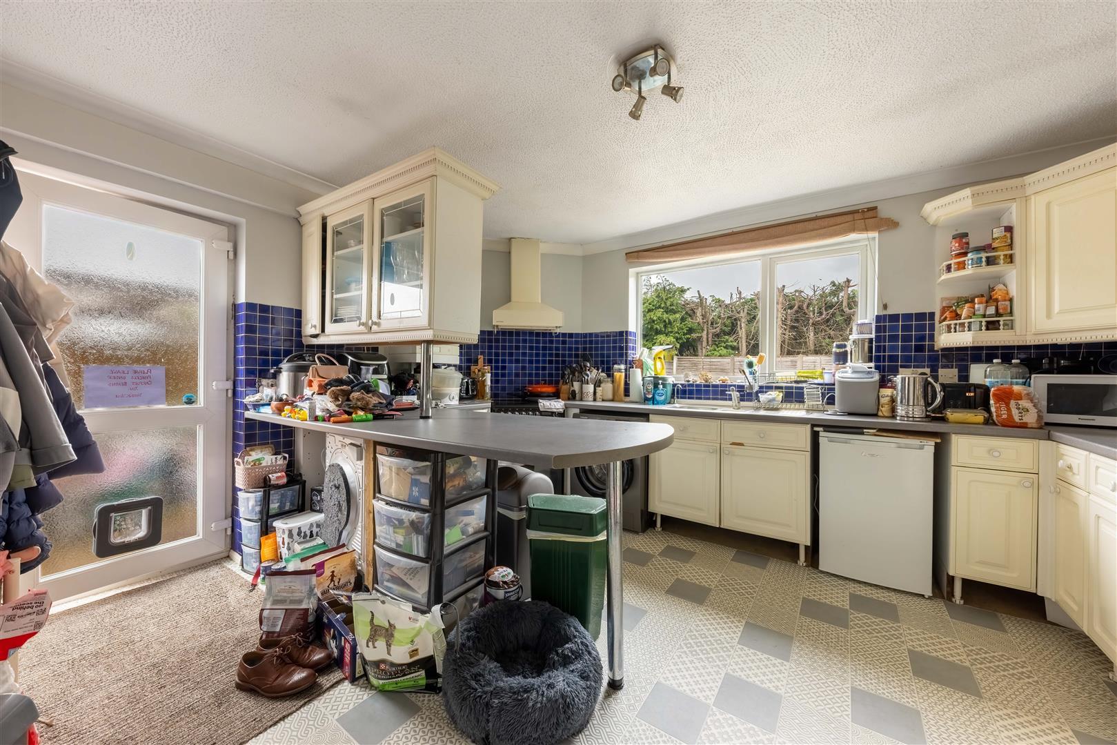 Property Image 9888fb49-9296-49b2-bae0-d32a777d20f9