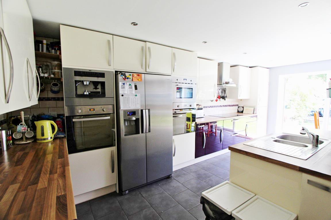 Property Image 988f8182-49a5-484b-afbd-b02b85c20035