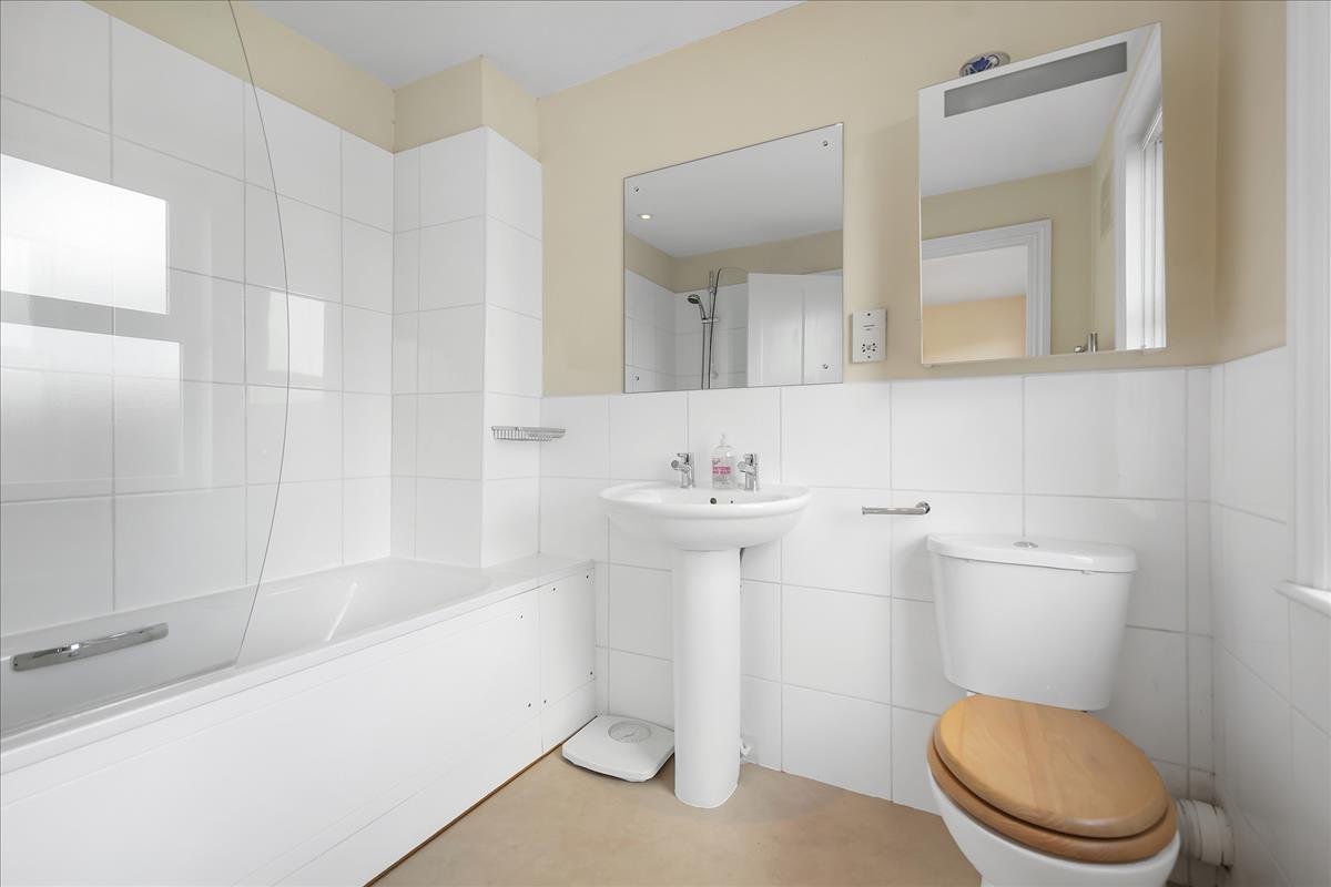 Property Image 9893892a-0112-4bee-b111-363446b96908