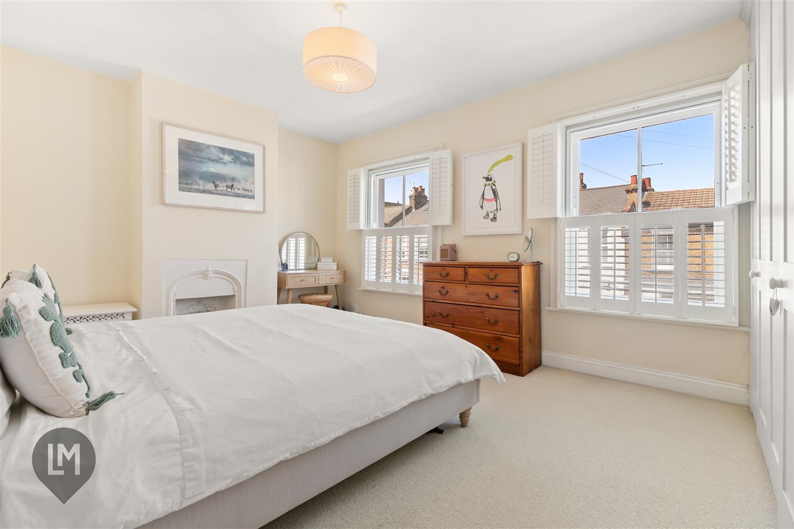 Property Image 98966885-5e8f-4793-8178-320d52907eb4