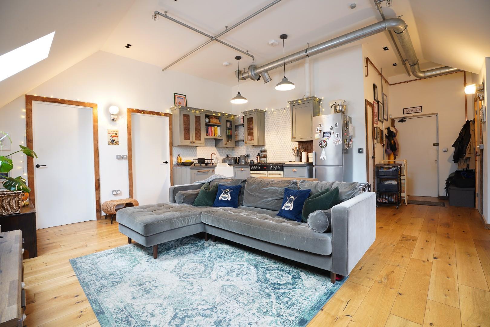 Property Image 98aaaa3a-19a8-4e52-b35d-c54633efb5aa