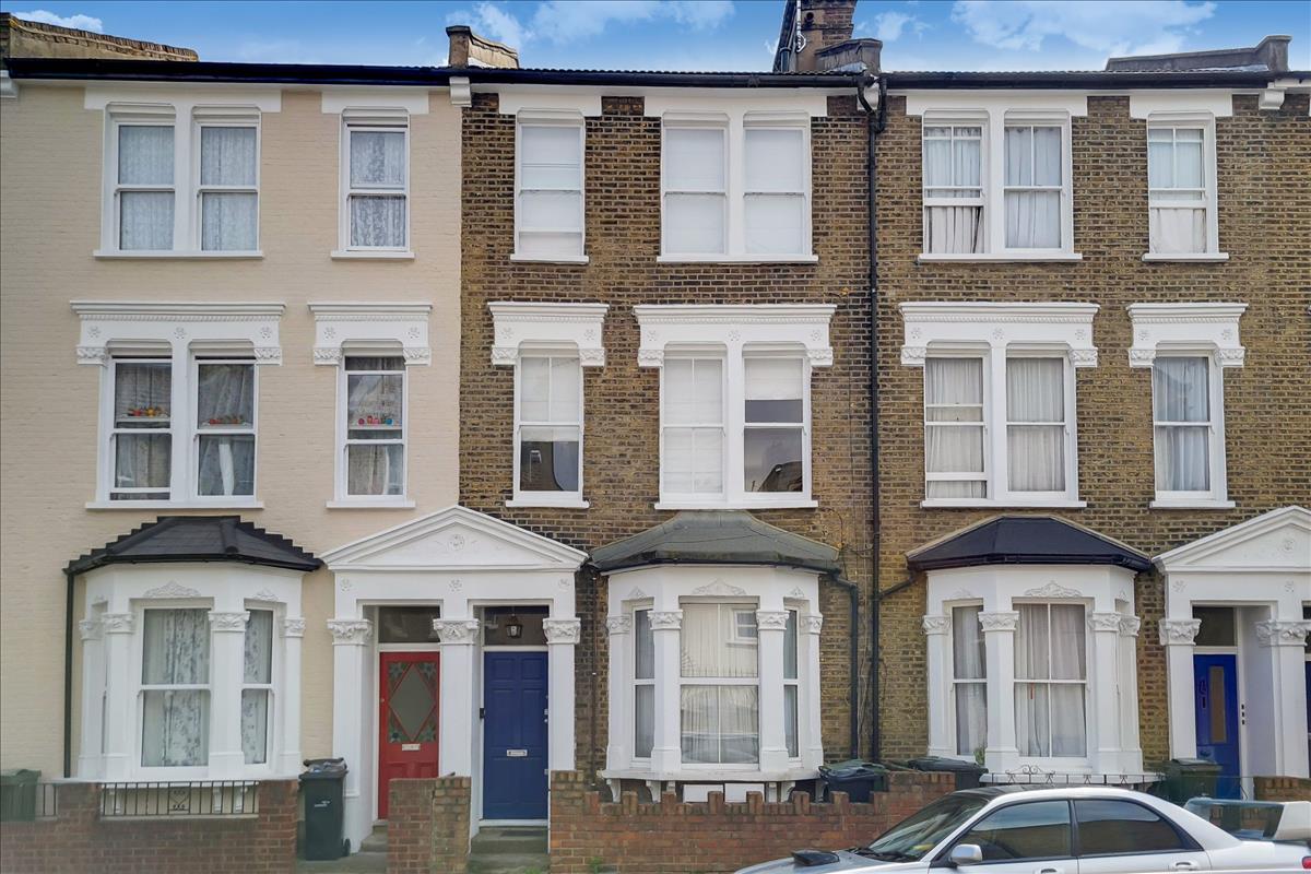Property Image 98ac9352-55da-4d5b-ba28-4682d2469e34