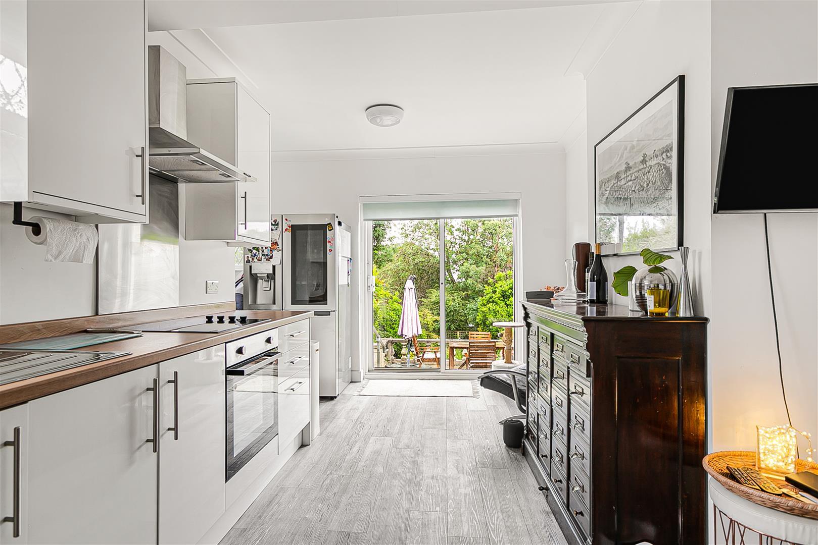 Property Image 98aec3f0-dce7-4525-864a-5eb6fcb4d088
