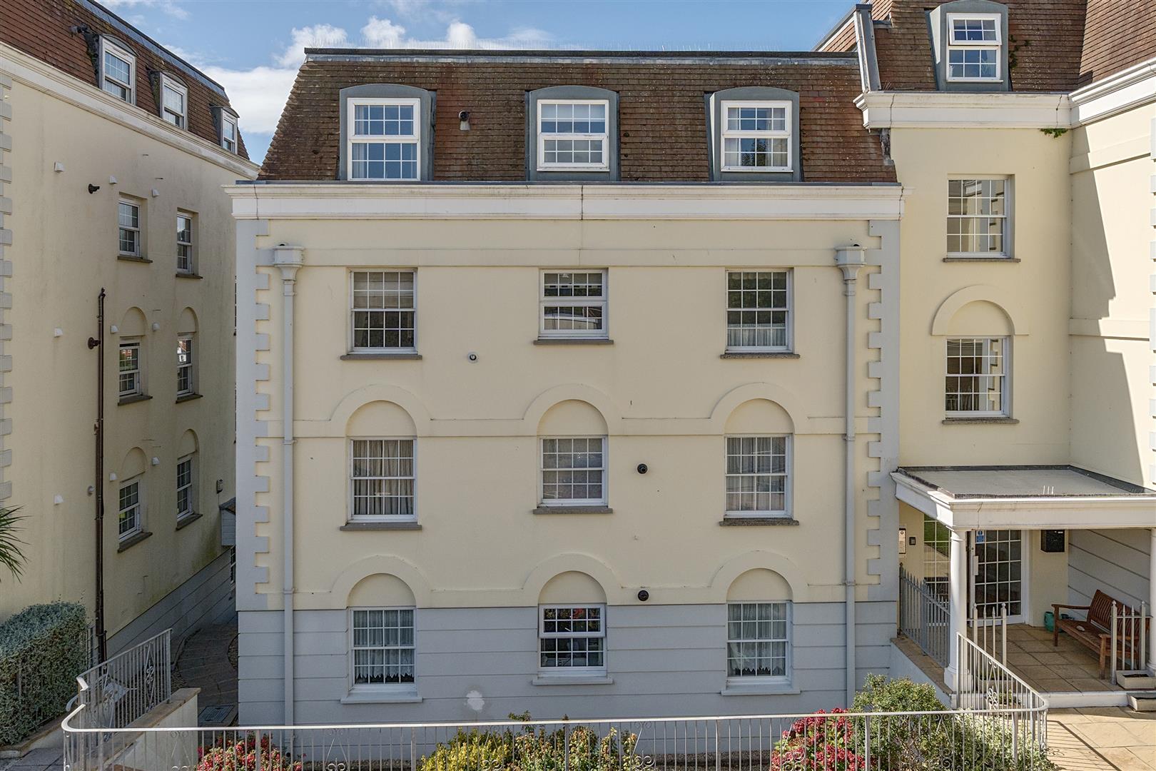 Property Image 98b364e5-5058-46d3-9fb7-5cee560f4eb5